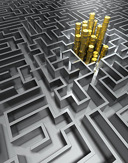 Maze with gold coins in the middle [© Bertold Werkmann - Fotolia.com]